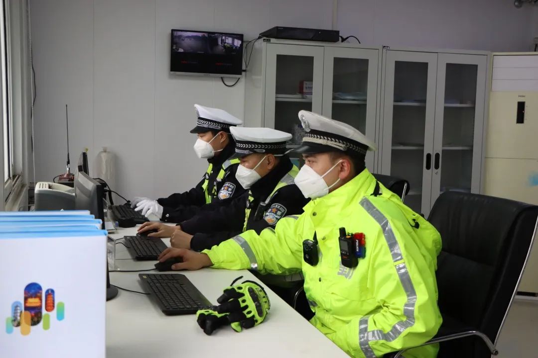 新春走基層丨護航春運，長樂交警火力全開！