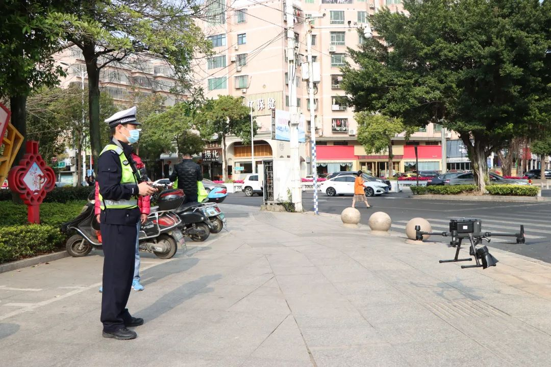 前方高能！長(zhǎng)樂開啟“空中巡邏” 交通違法“秒取證”……