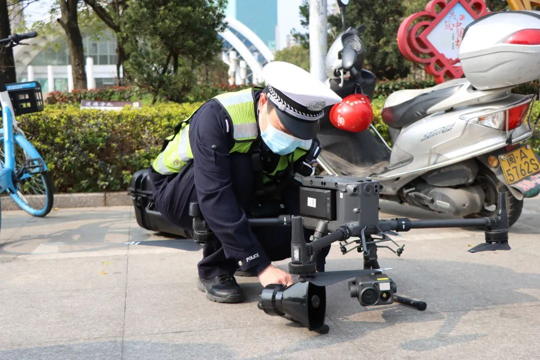 前方高能！長(zhǎng)樂開啟“空中巡邏” 交通違法“秒取證”……