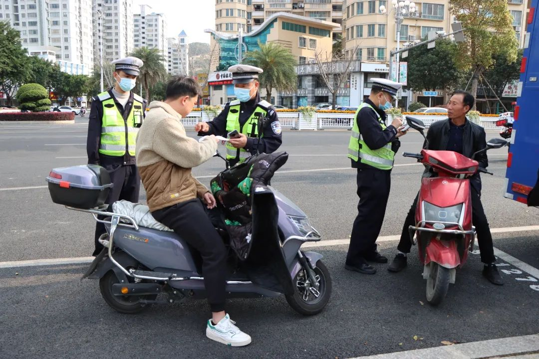 前方高能！長(zhǎng)樂開啟“空中巡邏” 交通違法“秒取證”……