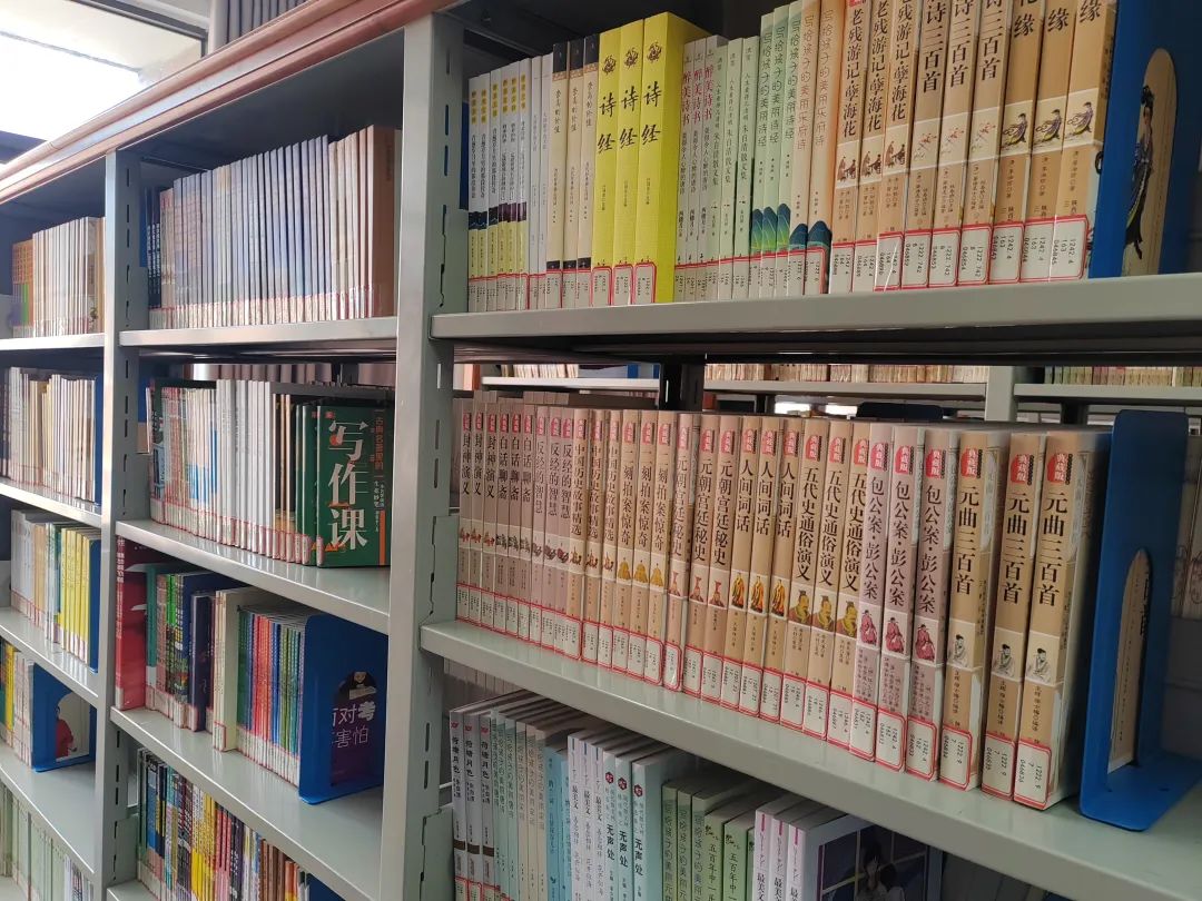 暖心！2000冊圖書已送達(dá)！