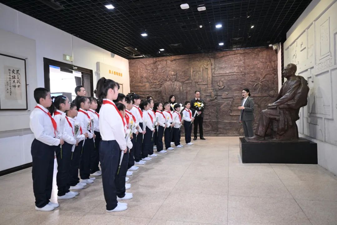 【網(wǎng)絡(luò)中國節(jié)?清明】山河不忘，長樂把對你們的思念種進(jìn)春天里
