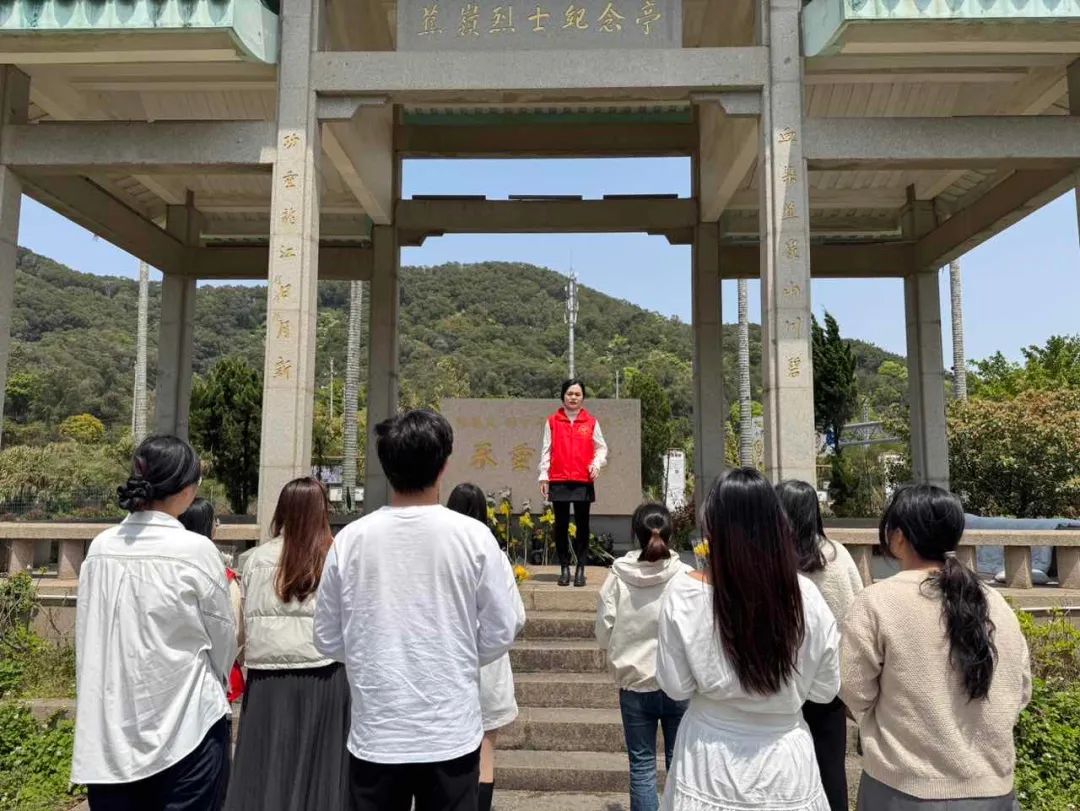 【網(wǎng)絡(luò)中國節(jié)?清明】山河不忘，長樂把對你們的思念種進(jìn)春天里