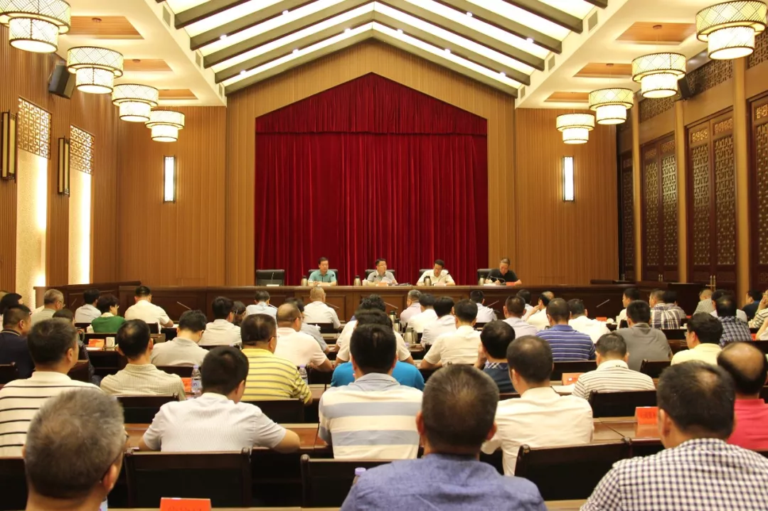 區(qū)委常委會（擴大）會議召開 部署全區(qū)作風建設有關工作