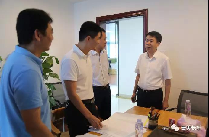 何杰民走訪濱海新城建設(shè)有關(guān)單位