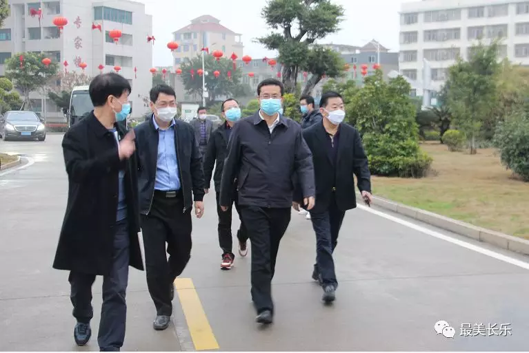 區(qū)領導調研重點企業(yè)和項目疫情防控與復工復產工作