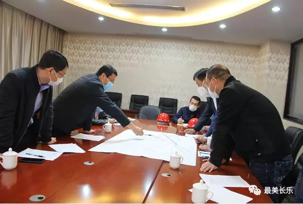 區(qū)領導調研重點企業(yè)和項目疫情防控與復工復產工作