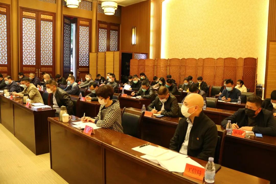 我區(qū)召開(kāi)指導(dǎo)服務(wù)企業(yè)復(fù)工復(fù)產(chǎn)工作座談會(huì)