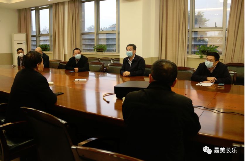 區(qū)領(lǐng)導(dǎo)開展走訪掛鉤服務(wù)民營企業(yè)暨安全生產(chǎn)檢查活動