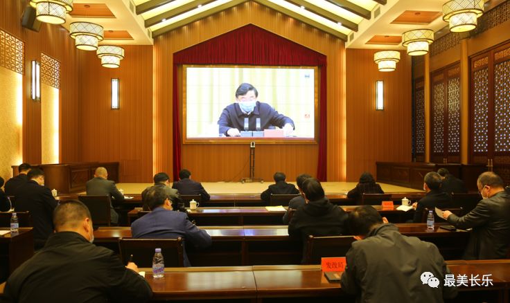 我區(qū)對安全隱患大排查大整治工作暨統(tǒng)籌疫情防控和復工復產(chǎn)進行再部署、再推動