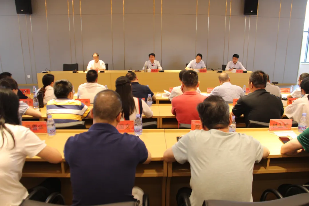 何杰民調(diào)研“雙百雙千”增產(chǎn)增效、“抓項(xiàng)目促跨越”工作