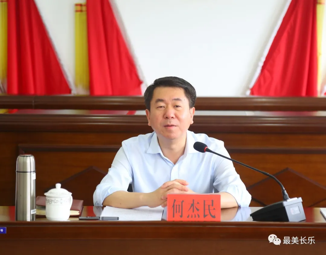 何杰民調(diào)研“雙百雙千”增產(chǎn)增效、“抓項目促跨越”工作