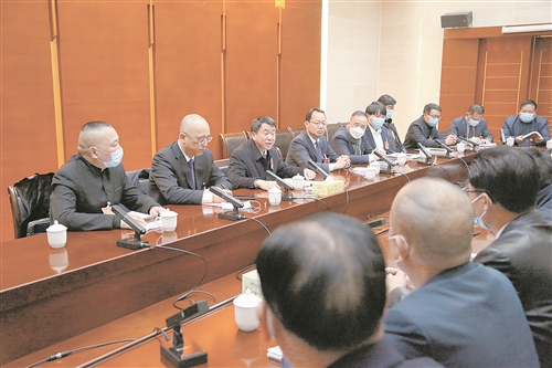 區(qū)領導與代表委員共謀長樂發(fā)展大計 