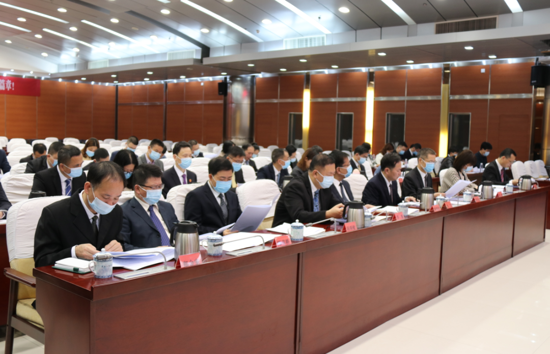 區(qū)第十七屆人大常委會(huì)第四十六次會(huì)議召開