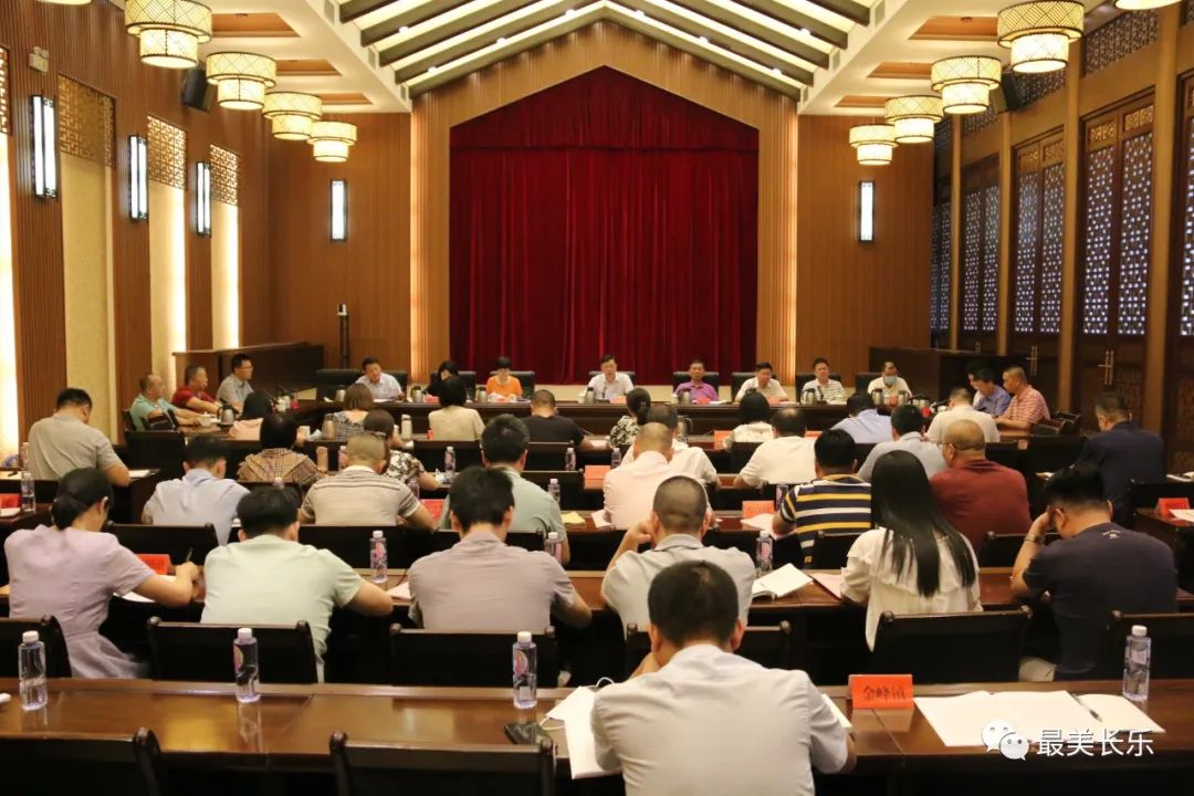我區(qū)召開黨史學習教育領導小組負責同志座談會暨黨史學習教育區(qū)委巡回指導組培訓會