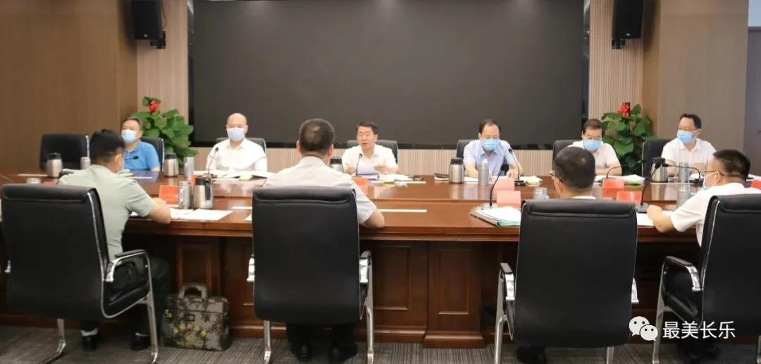 一屆區(qū)委常委會(huì)第1次會(huì)議召開 傳達(dá)學(xué)習(xí)貫徹習(xí)近平總書記重要講話重要文章精神
