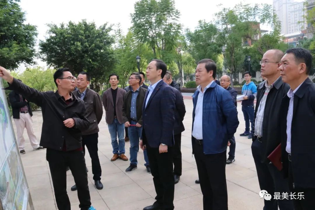 區(qū)領(lǐng)導(dǎo)帶隊(duì)調(diào)研首占營前新區(qū)工作