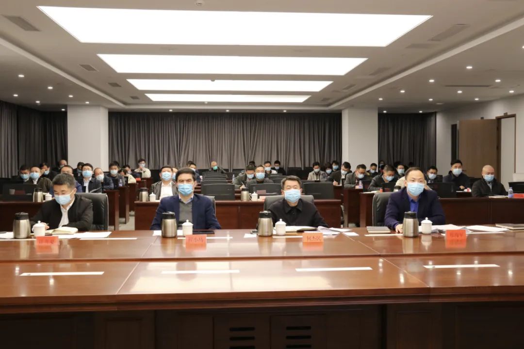 我區(qū)召開疫情防控指揮部會(huì)議