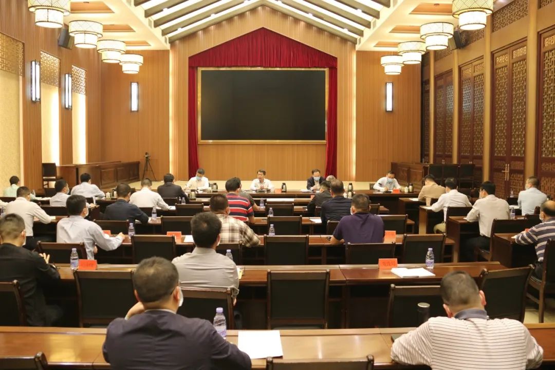 全區(qū)疫情防控指揮部會議召開