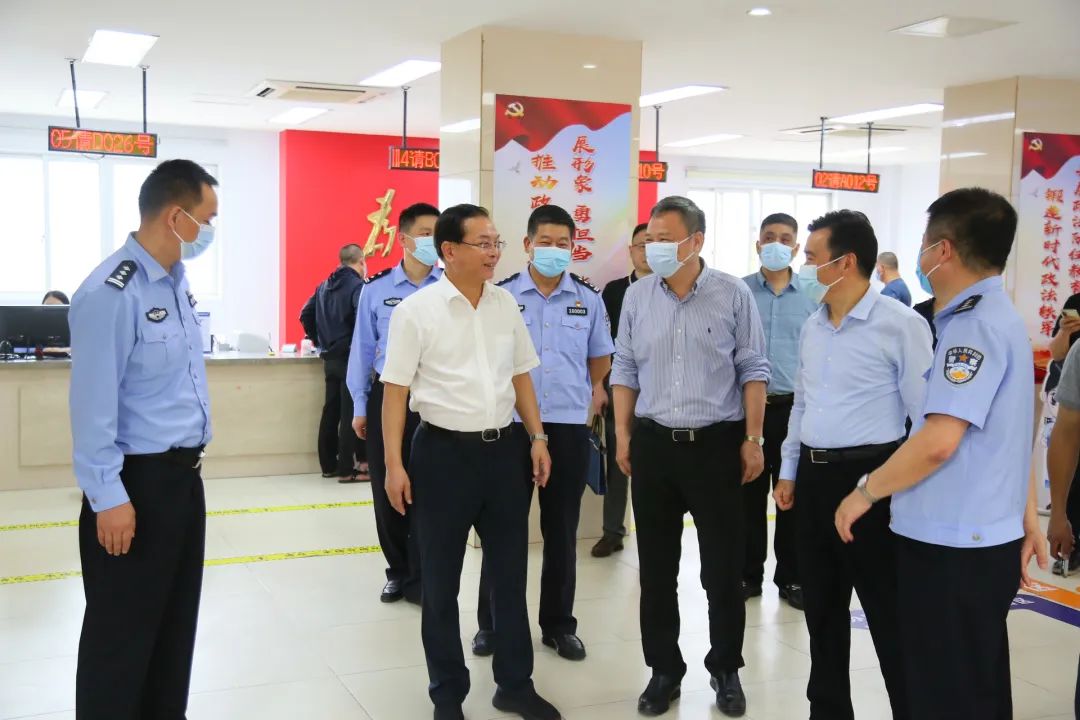 省人大常委會(huì)委員、監(jiān)察司法委副主任委員王敏夫來航開展人大司法監(jiān)督工作調(diào)研