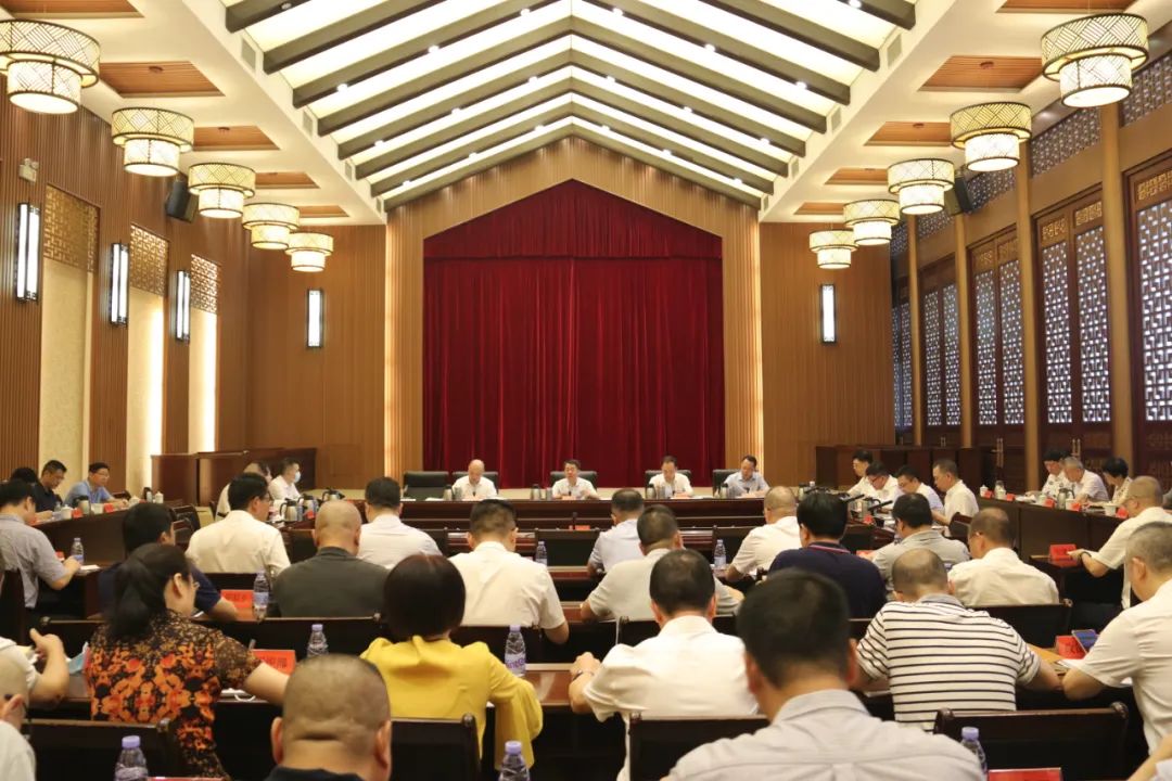 區(qū)委常委會召開會議 傳達學習貫徹習近平總書記重要講話重要賀信重要文章精神