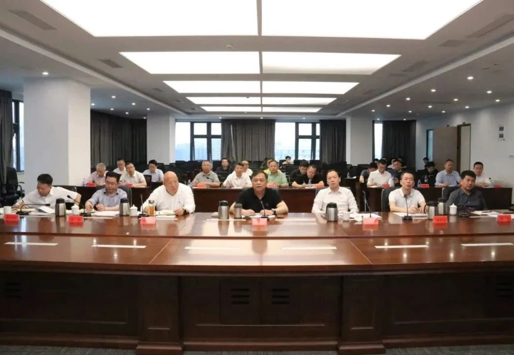 區(qū)委專(zhuān)題研究產(chǎn)業(yè)片區(qū)開(kāi)發(fā)思路及閩江河口濕地保護(hù)與開(kāi)發(fā)工作