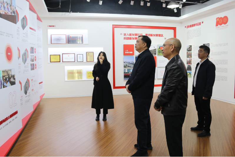 走訪企業(yè)促發(fā)展 張帆調研民營企業(yè)
