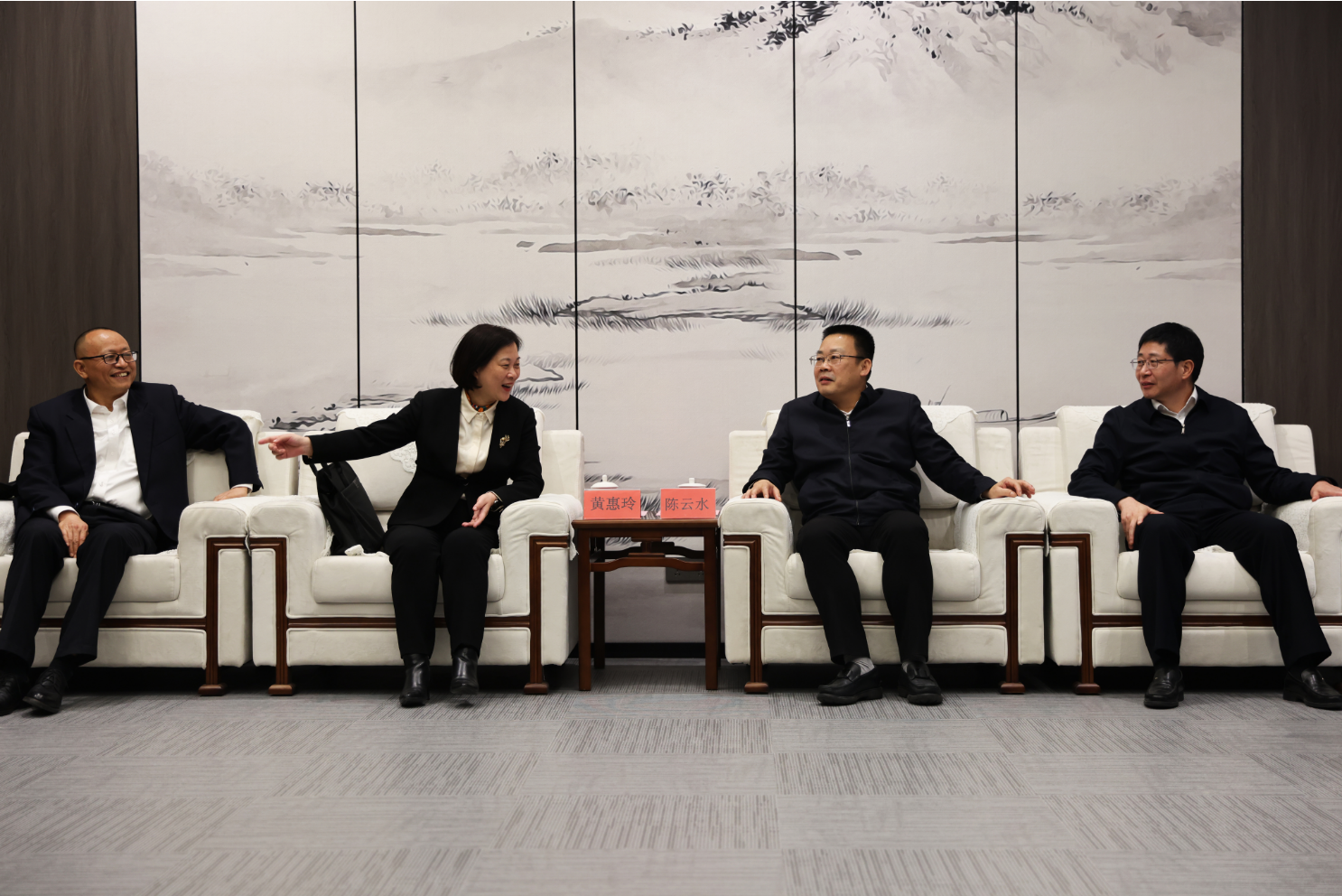 福州新區(qū)與建設(shè)銀行福建省分行簽訂戰(zhàn)略合作框架協(xié)議