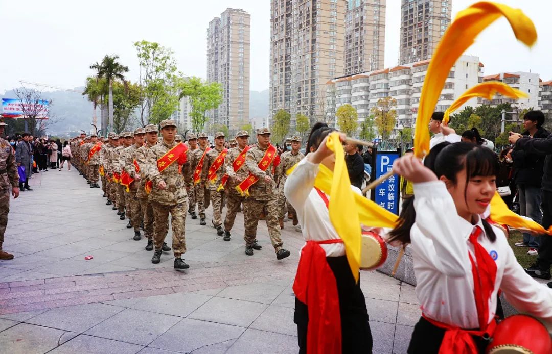 著戎裝！踏征程！長樂這些好男兒奔赴軍營