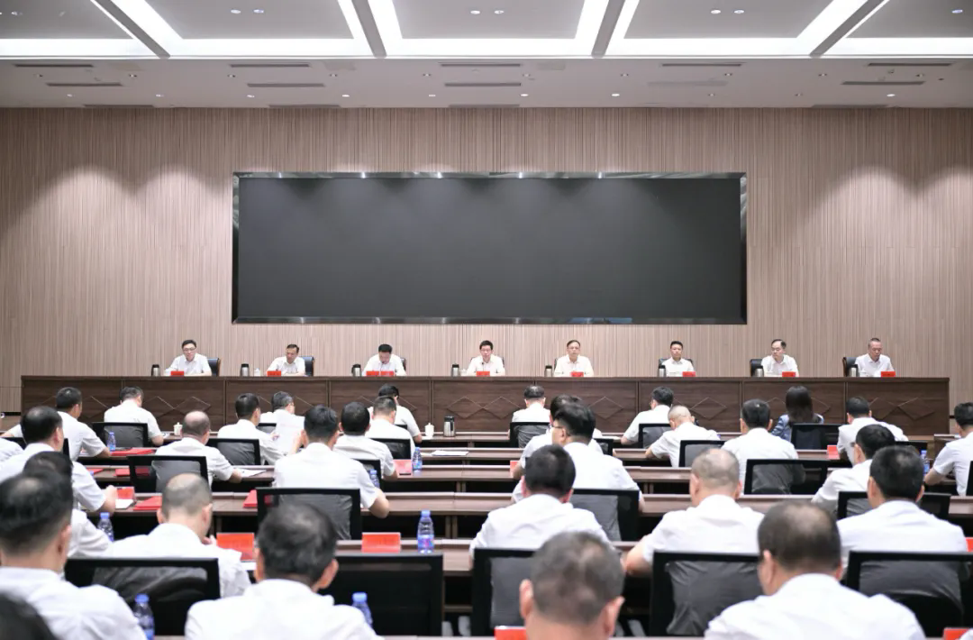 2025年黨政主要負責同志平安建設(shè)、生態(tài)環(huán)境保護目標責任書頒發(fā)儀式舉行