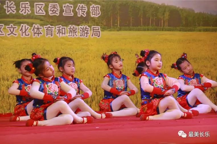 【網(wǎng)絡(luò)述年】好熱鬧！長(zhǎng)樂(lè)這場(chǎng)活動(dòng)讓群眾樂(lè)享惠民大餐~