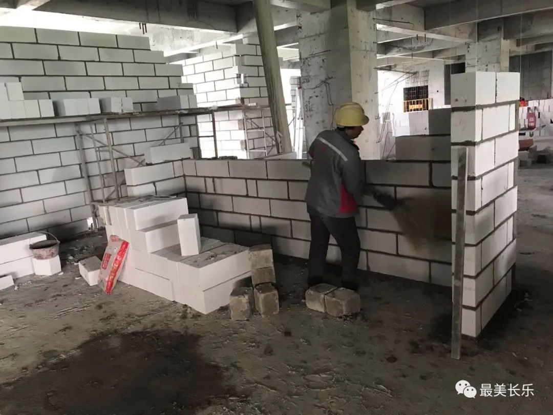 區(qū)人民醫(yī)院項(xiàng)目復(fù)工率達(dá)7成，計(jì)劃2021年全面竣工！