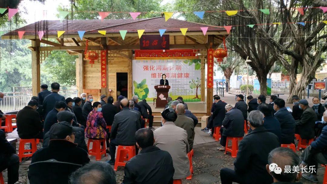 情系雷鋒月，愛滿三月天！我區(qū)多部門開展學(xué)雷鋒活動(dòng)