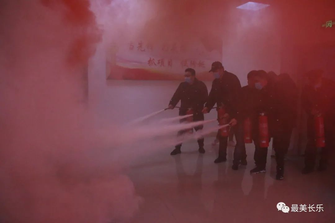 我區(qū)多鄉(xiāng)鎮(zhèn)開展安全生產(chǎn) “大教育大排查大整治”消防演練活動(dòng)