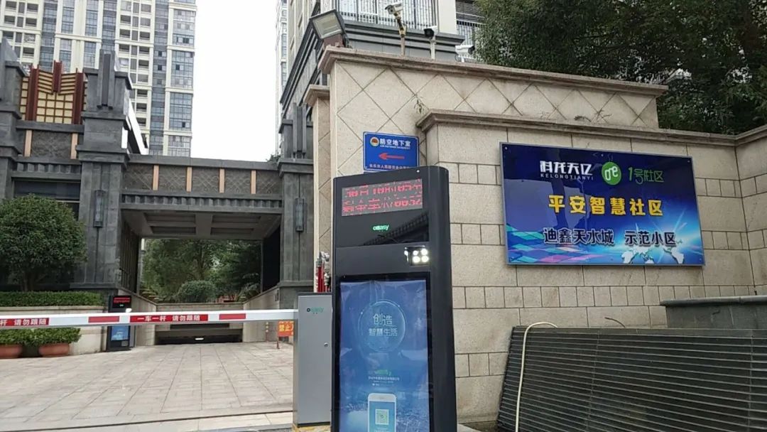 國(guó)家高新技術(shù)企業(yè)！中國(guó)東南大數(shù)據(jù)產(chǎn)業(yè)園再添兩家！