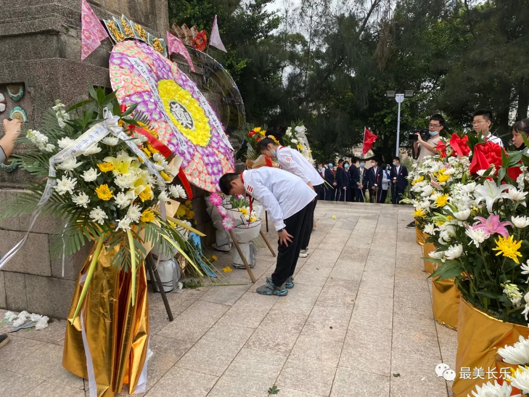 【網(wǎng)絡(luò)中國(guó)節(jié)?清明】清明祭英烈 豐碑勵(lì)前行
