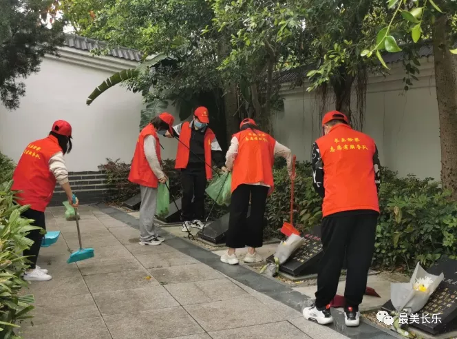 【網(wǎng)絡(luò)中國(guó)節(jié)?清明】清明祭英烈 豐碑勵(lì)前行