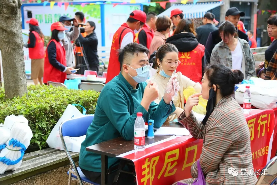 文明健康 綠色環(huán)保——我區(qū)開(kāi)展新時(shí)代文明實(shí)踐活動(dòng)