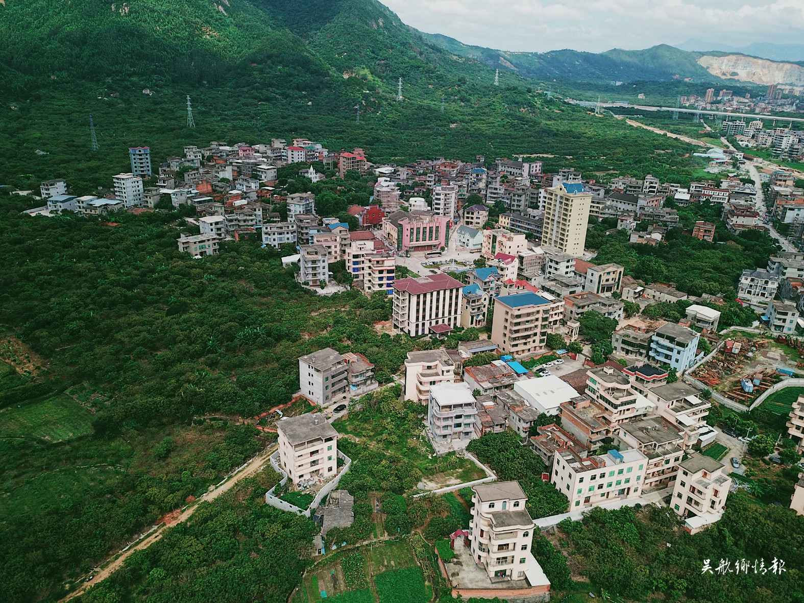青山村：以省級(jí)文明村為新起點(diǎn) 建設(shè)幸福美麗新鄉(xiāng)村