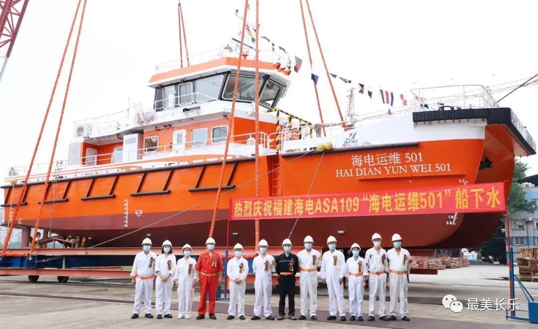 長樂：國內(nèi)首個外海深水區(qū)大機型海上風(fēng)電成功安裝