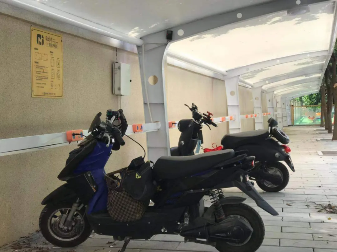 我區(qū)已安裝2381個(gè)智能充電樁 覆蓋60多個(gè)小區(qū)