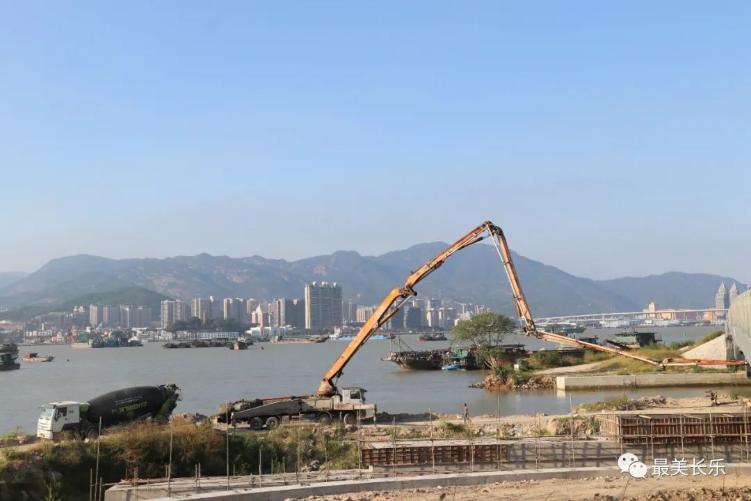 水利干部下沉一線 推動(dòng)項(xiàng)目建設(shè)加速