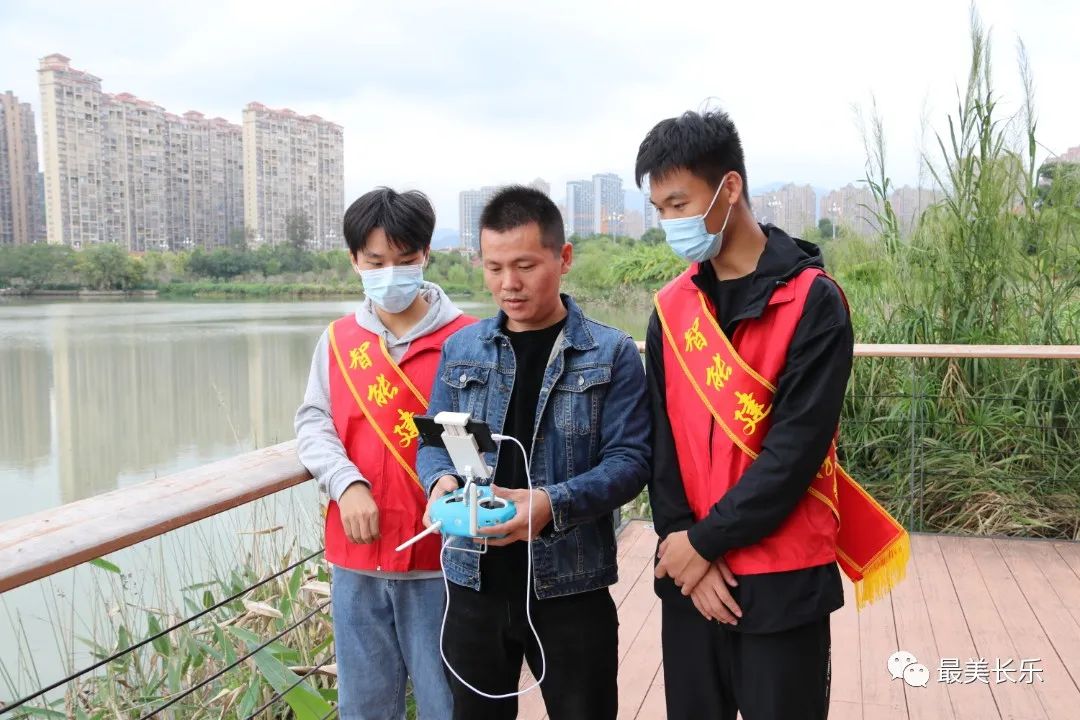 “河長助理”助力河長制 守護(hù)一方碧水