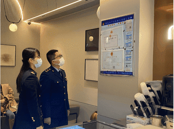 為助推誠(chéng)信經(jīng)營(yíng)，我區(qū)舉行了這場(chǎng)活動(dòng)……