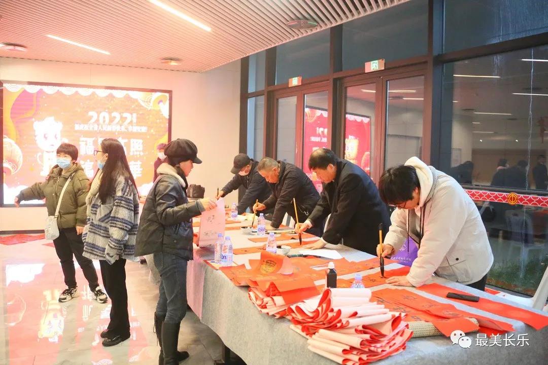 新春走基層｜福州新區(qū)2022年新春“送文化 進(jìn)企業(yè)”慰問(wèn)演出舉行