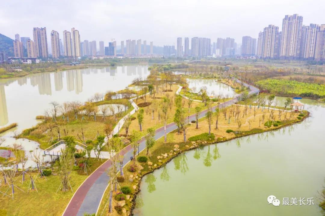 洞江湖公園正式完工！這個春節(jié)一起去打卡吧