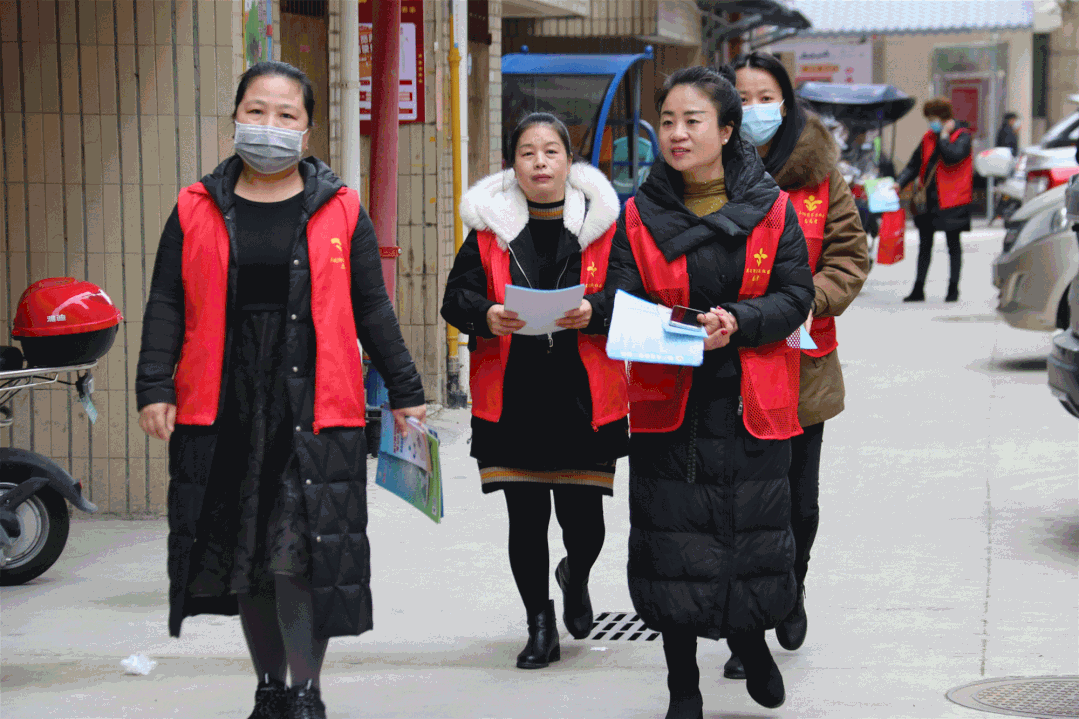 新春走基層 | 巡邏守護(hù)過大年 服務(wù)群眾保平安
