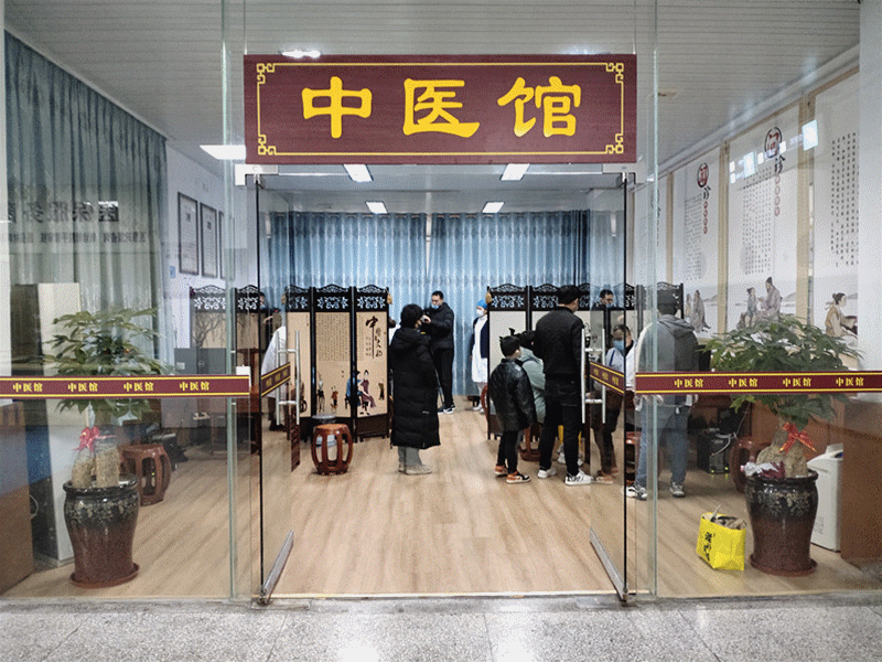 區(qū)婦幼保健院中醫(yī)館昨日“滿月”！開館至今已接診近3000人次！