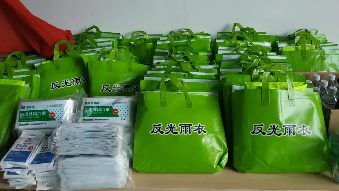愛心滿溢，同心戰(zhàn)“疫”！為這群有愛的人點贊！