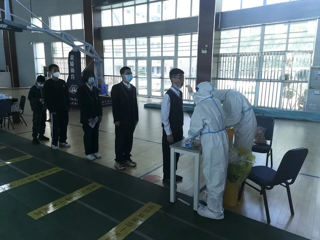 全力創(chuàng)建“無疫校園” 守護師生健康安全